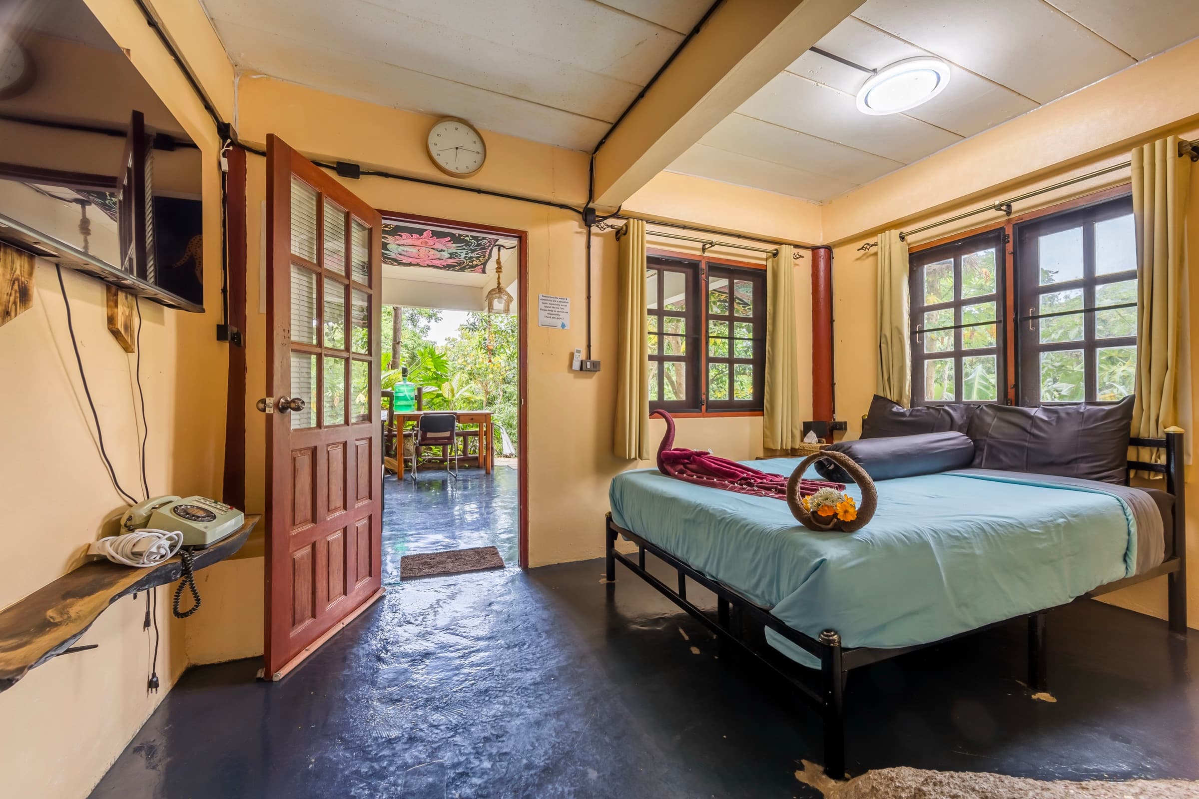 Slow-Down Homestay Koh Tao 2 detail 3
