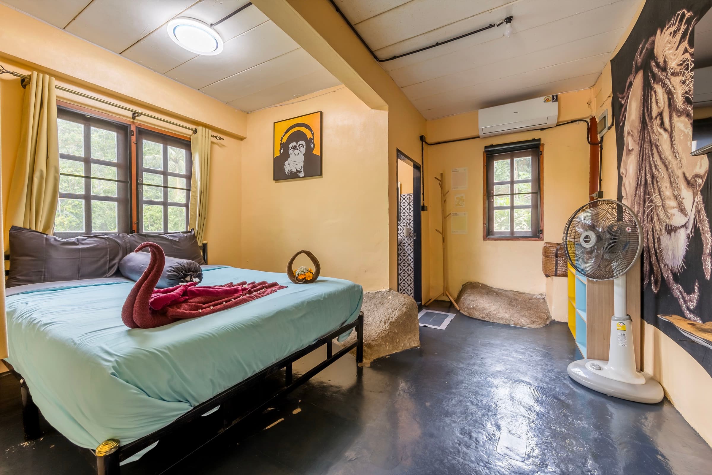 Slow-Down Homestay Koh Tao 2 detail 1